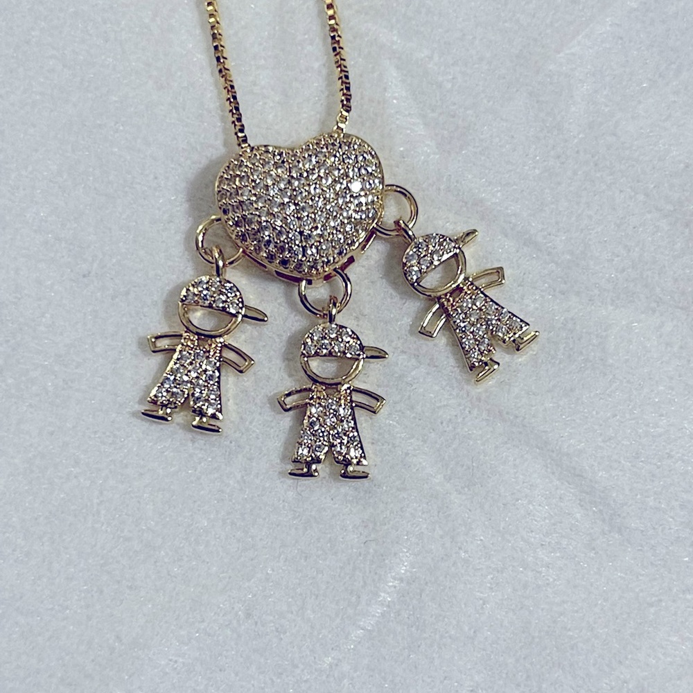 Heart Three Boys Figure Necklace